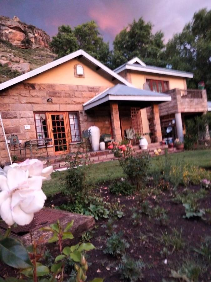 His Vessel Guesthouse Clarens Fs Экстерьер фото